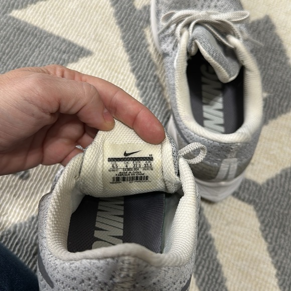 Nike Zoom 35 Running Shoes 6.5 - Picture 4 of 4